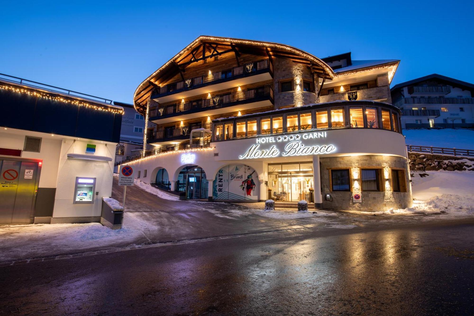 Hotel Garni Monte Bianco Ischgl Exterior photo