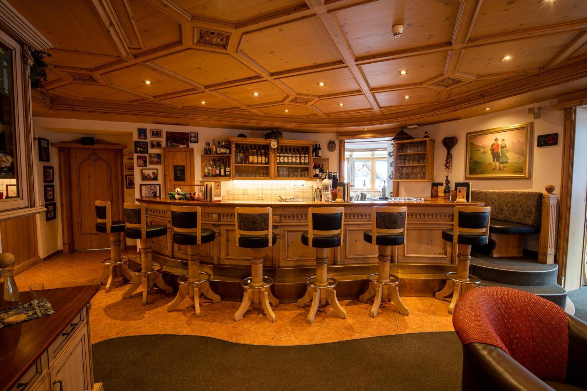 Hotel Garni Monte Bianco Ischgl Exterior photo