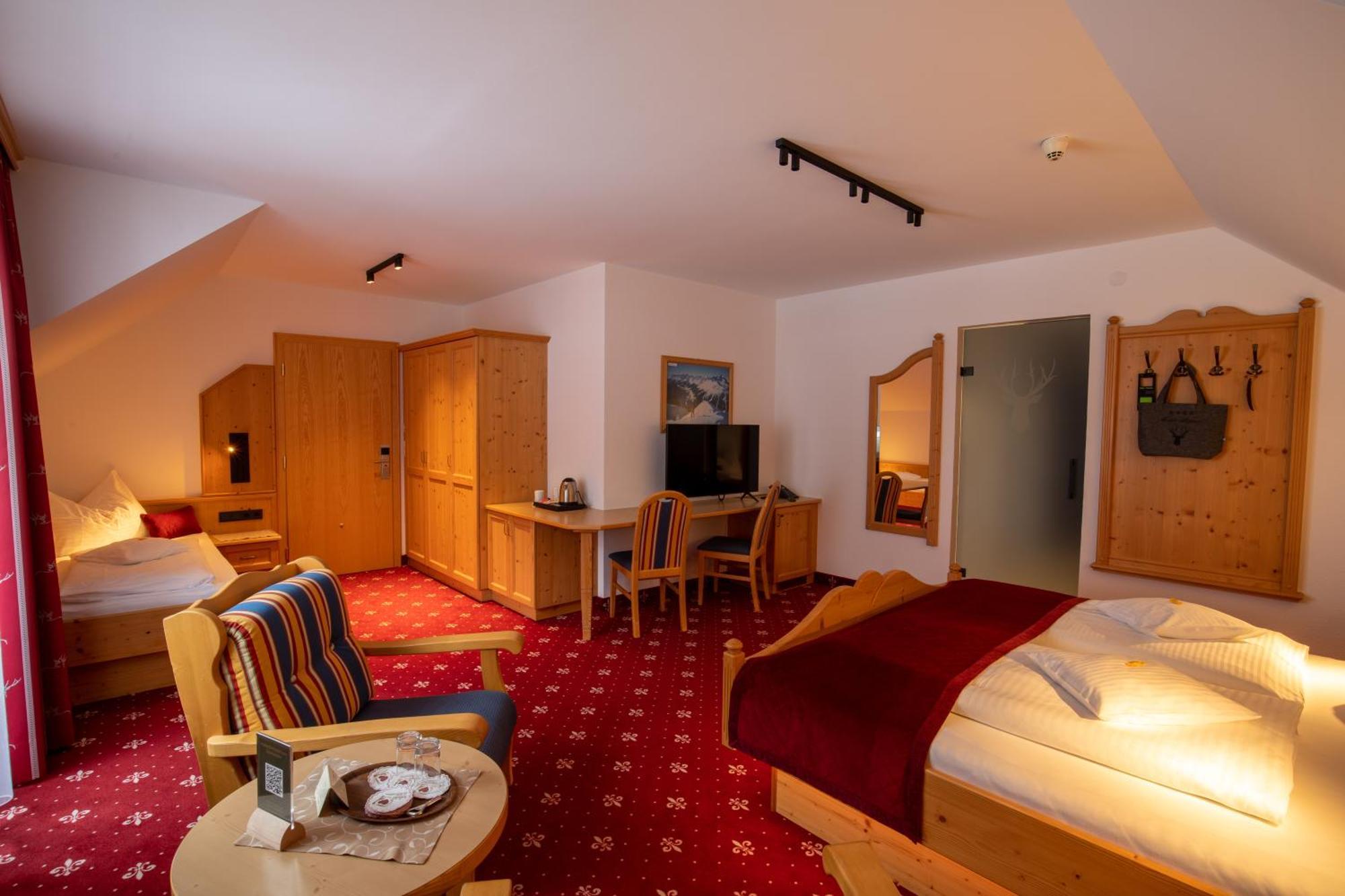 Hotel Garni Monte Bianco Ischgl Exterior photo