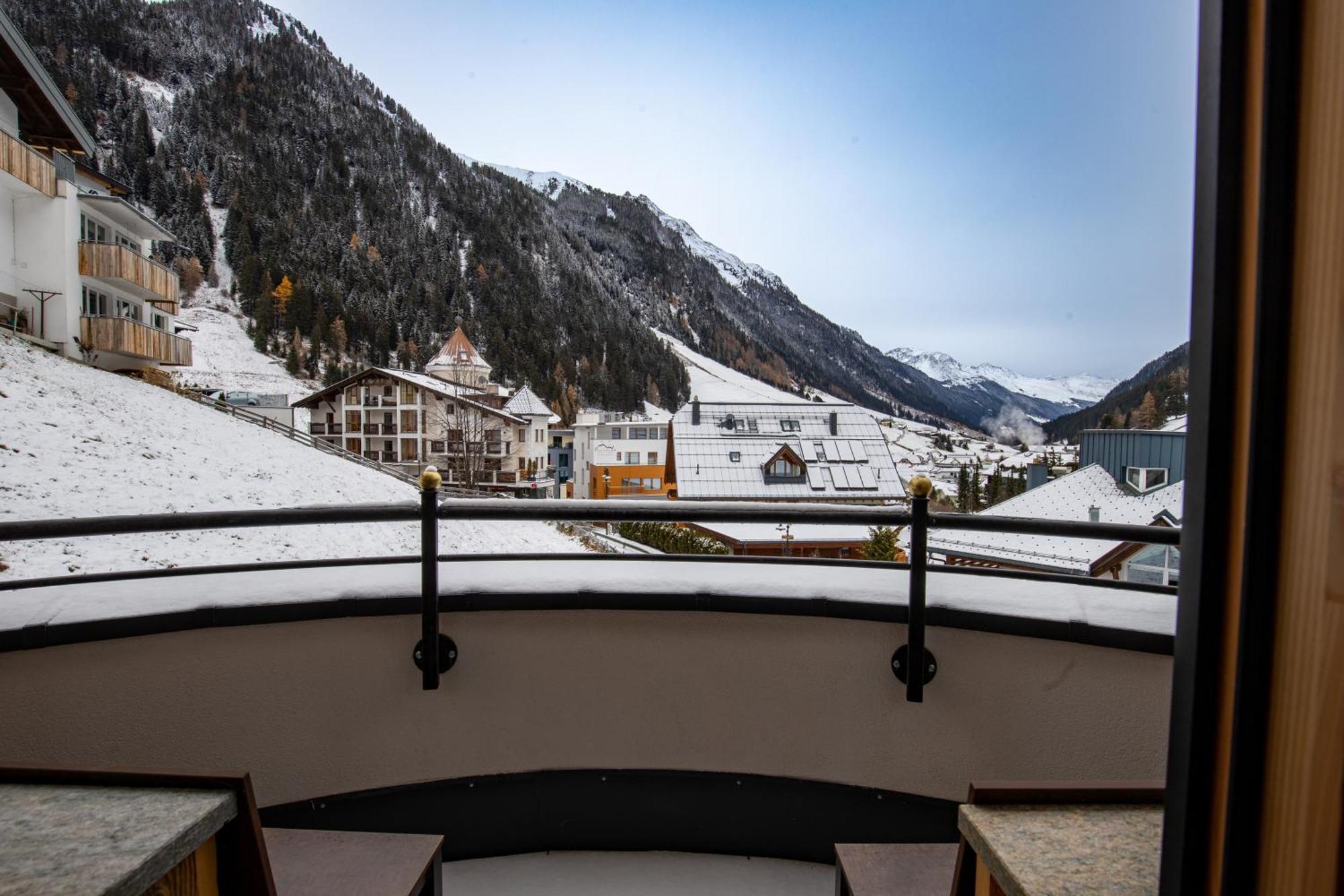 Hotel Garni Monte Bianco Ischgl Exterior photo